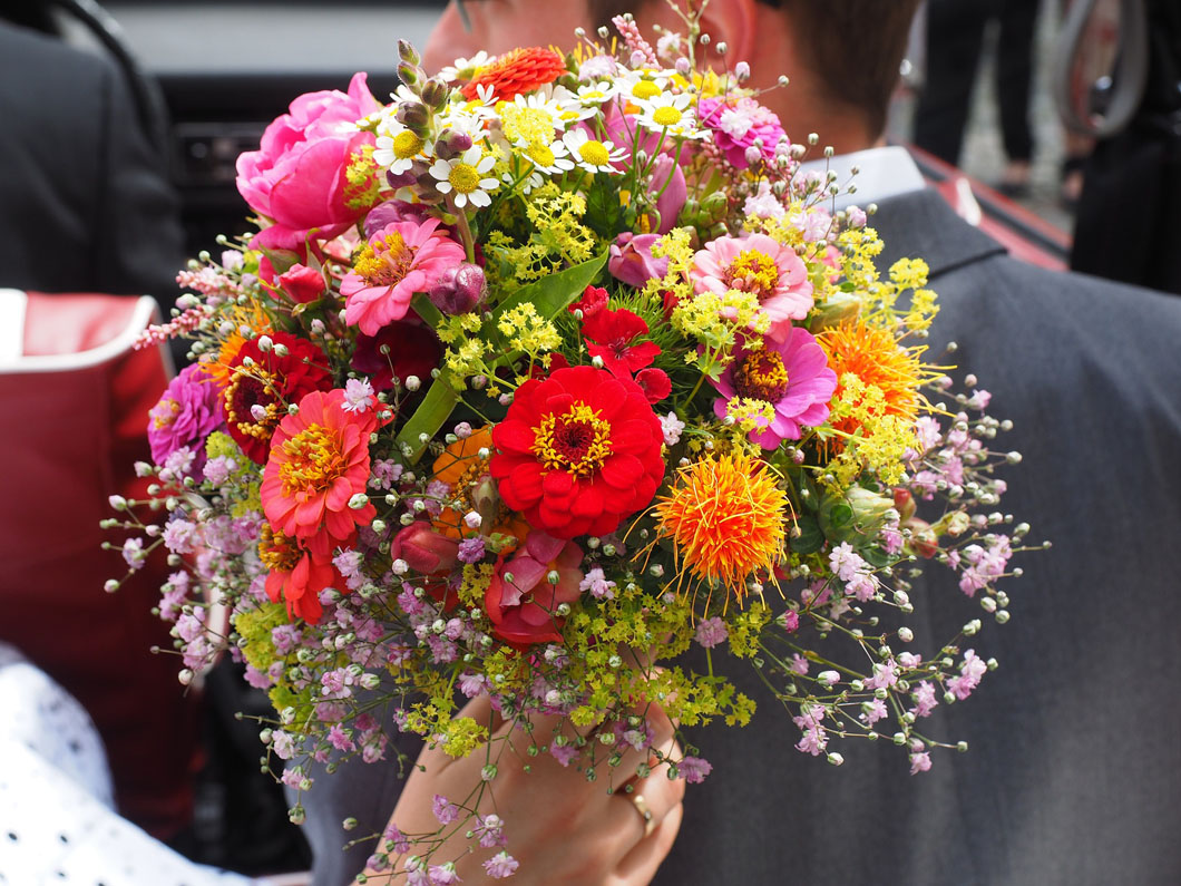 wedding-bouquet-693573_1920